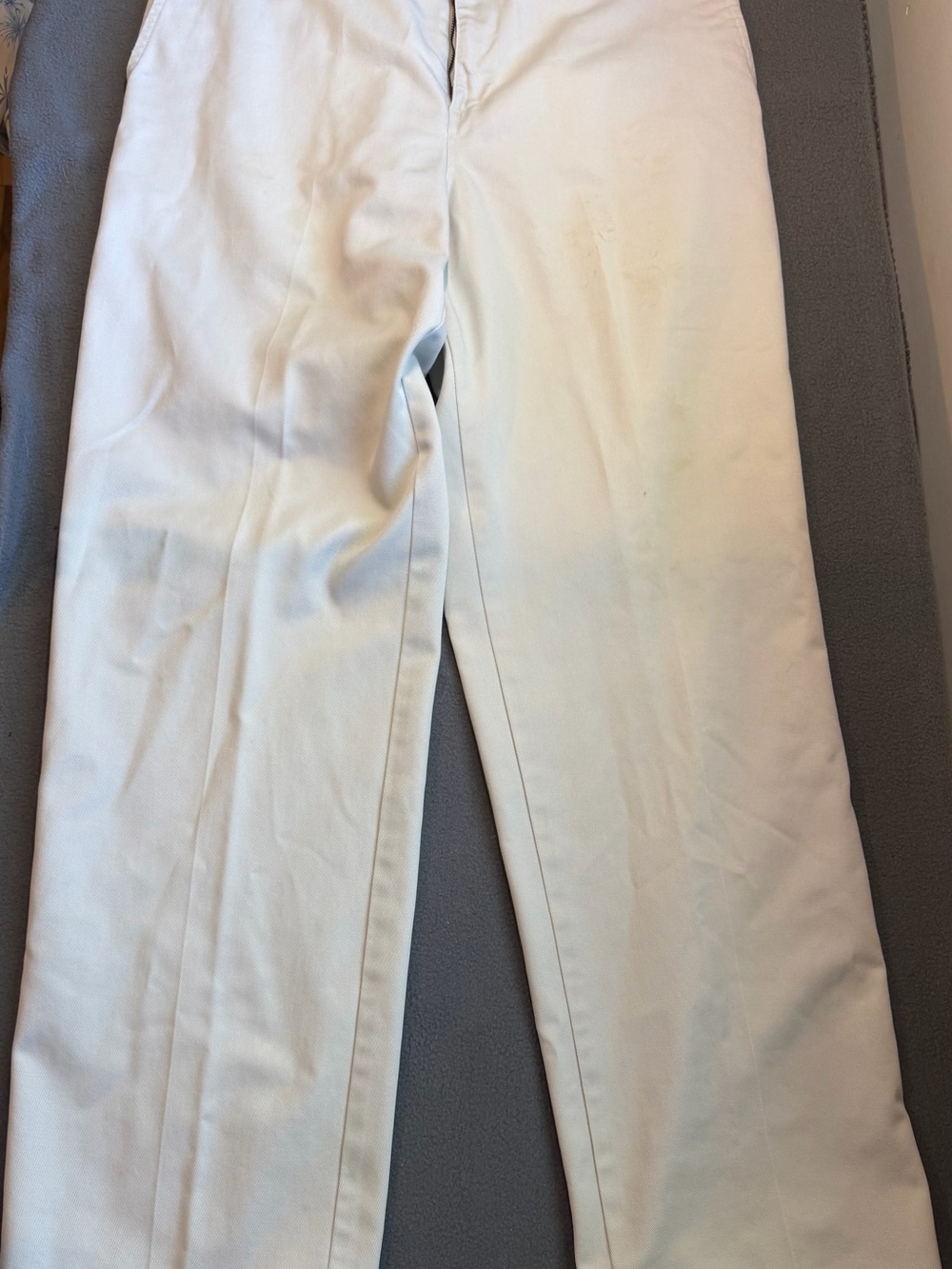 👖 Haggar Classic Fit Flat Front No-Iron Khaki Pants 34x32